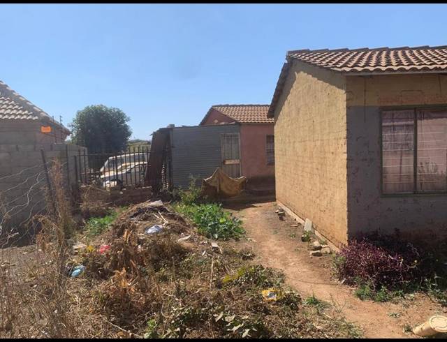 2 BEDROOM HOUSE FOR SALE IN SOSHANGUVE SOUTH